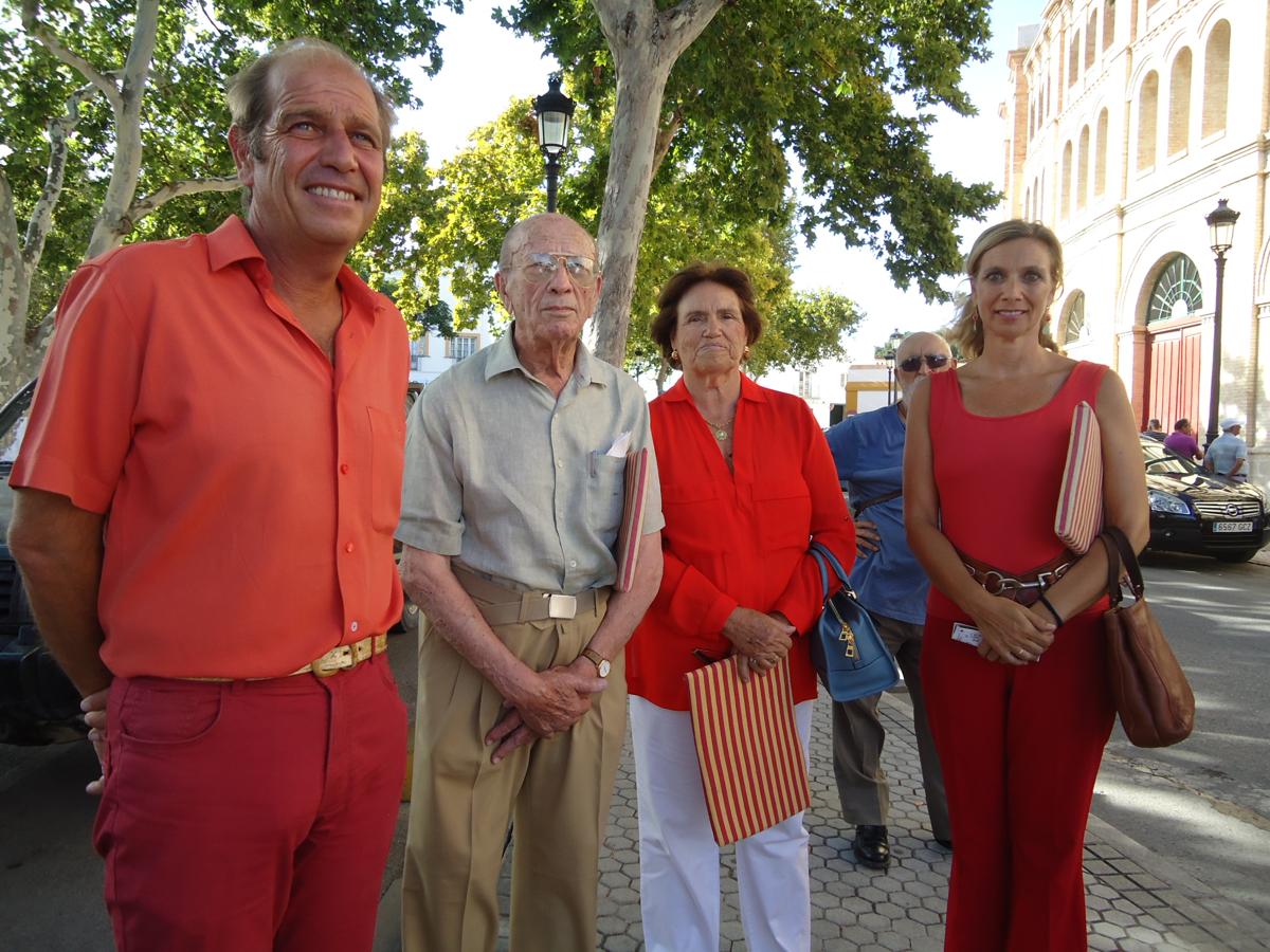 Santiago Toscano, Joaquín Núñez, Isabel Benjumea y Marta Núñez.