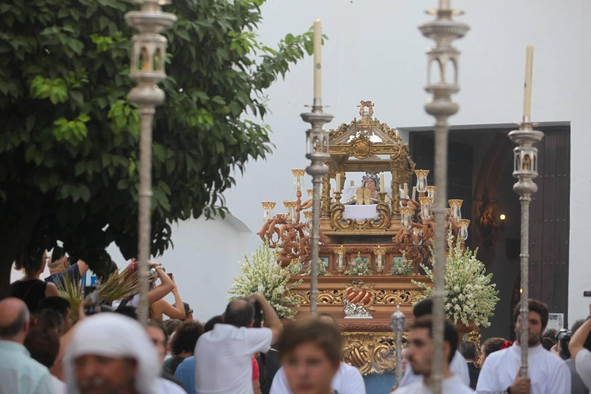 La procesión de la Virgen de Acá, en imágenes