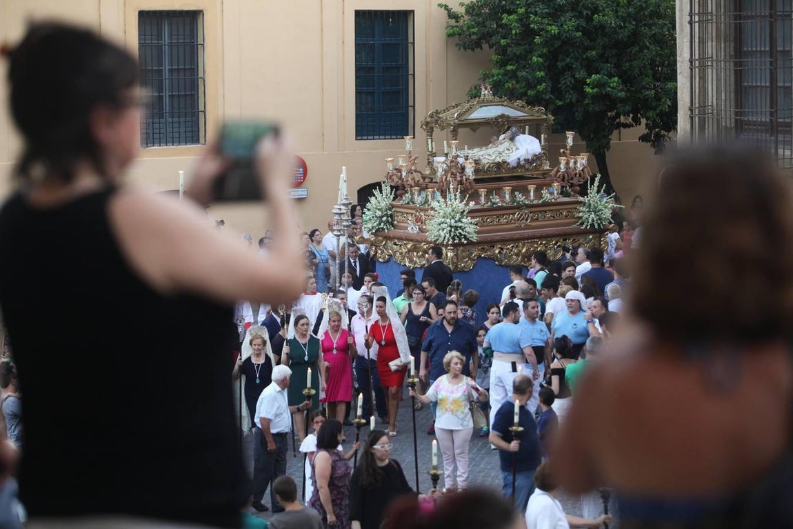 La procesión de la Virgen de Acá, en imágenes