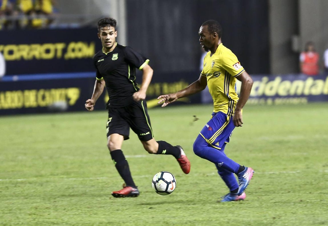 FOTOS: Cádiz CF - Alcorcón en imágenes