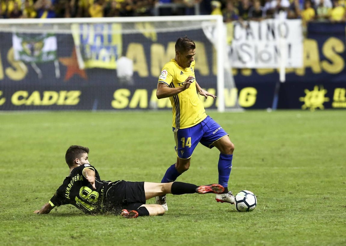 FOTOS: Cádiz CF - Alcorcón en imágenes