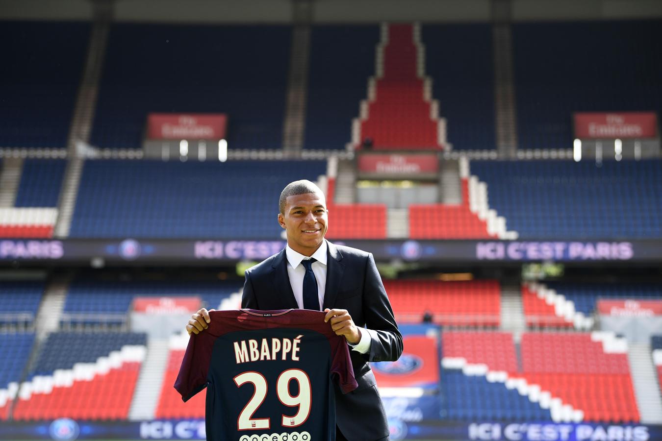 Kylian Mbappé, presentado en el Paris Saint Germain