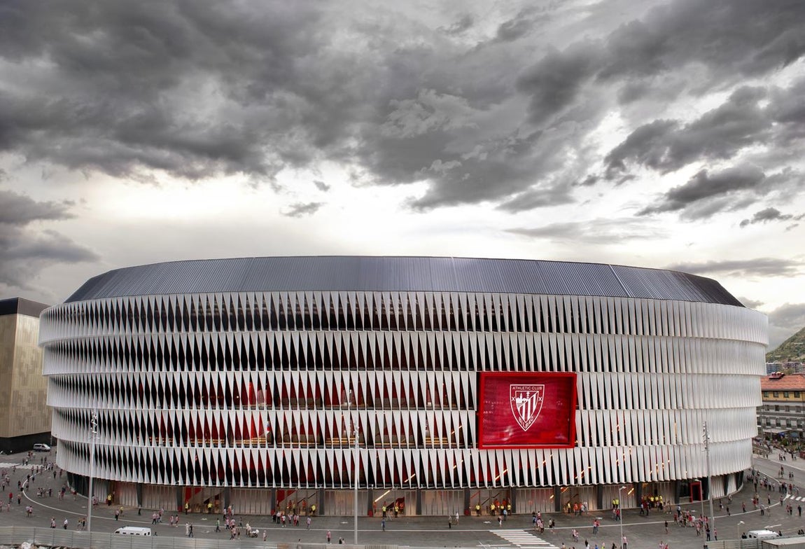 San Mamés. En su área VIP el menú será servido por restaurantes  vascos de primer nivel, muchos de ellos con estrellas Michelín, entre todos suman 9. De esta manera los mejores sabores acompañarán a la competición. El objetivo de ese proyecto es posicionar San Mamés como un recinto deportivo con un planteamiento gastronómico de referencia internacional