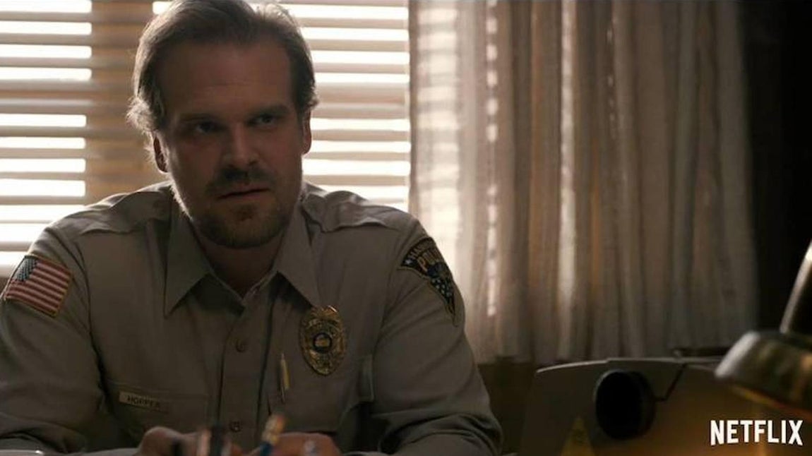 David Harbour («Stranger Things»). Mejor actor de reparto de drama.