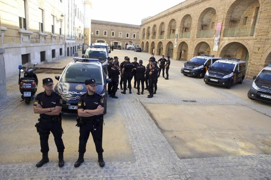 FOTOS: Arranca el juicio al &#039;Ojos&#039; entre fuertes medidas de seguridad