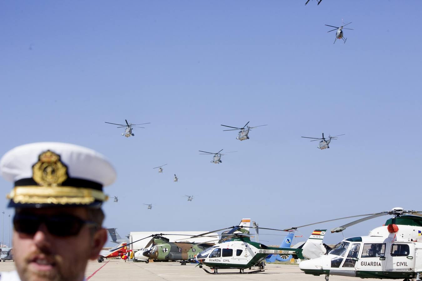 El Rey asiste a los actos del centenario de la Aviación Naval