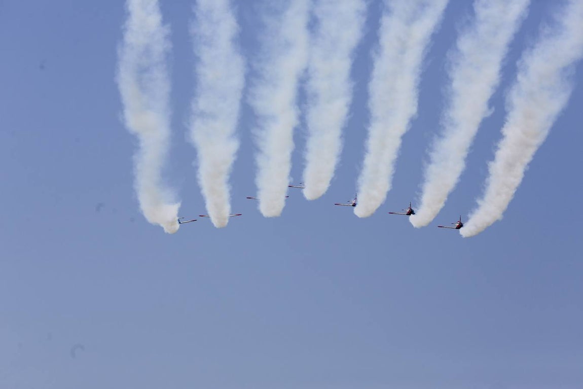 Exhibición aérea con motivo del Centenario de la Aviación Naval