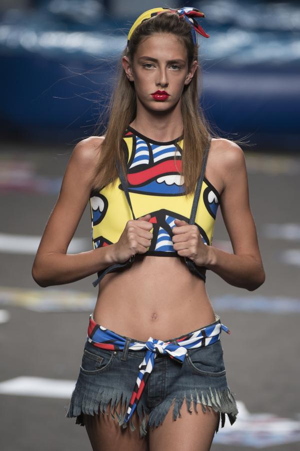 Esta colección, con el título «Blue Vendela», se vuelve más vaquera. 