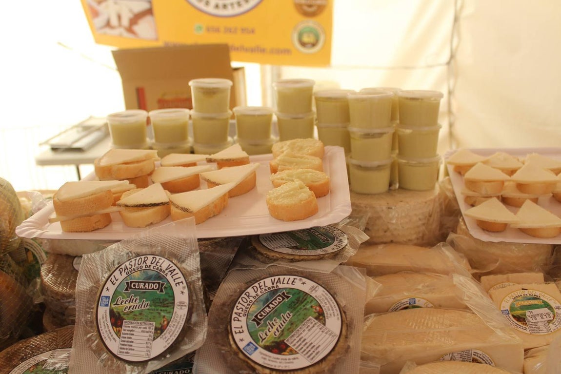 La jornada inaugural de la Fiesta del Queso de Zuheros, en imágenes
