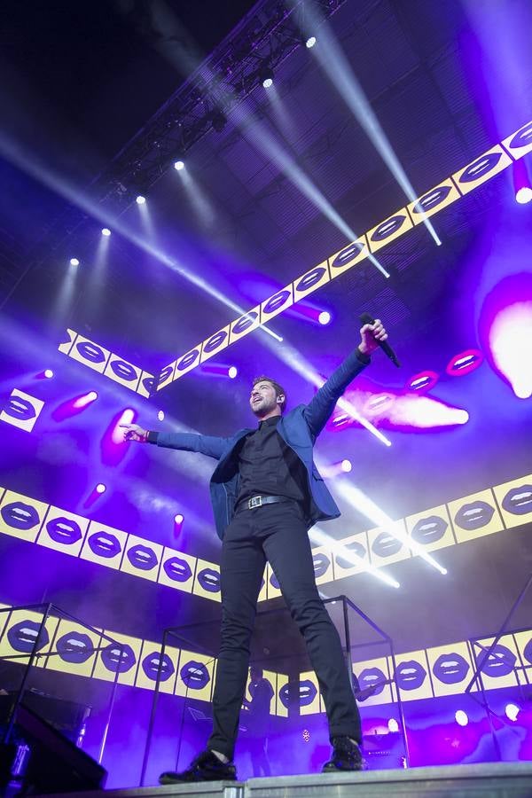 Crónica gráfica del concierto de David Bisbal en el Estadio de la Cartuja