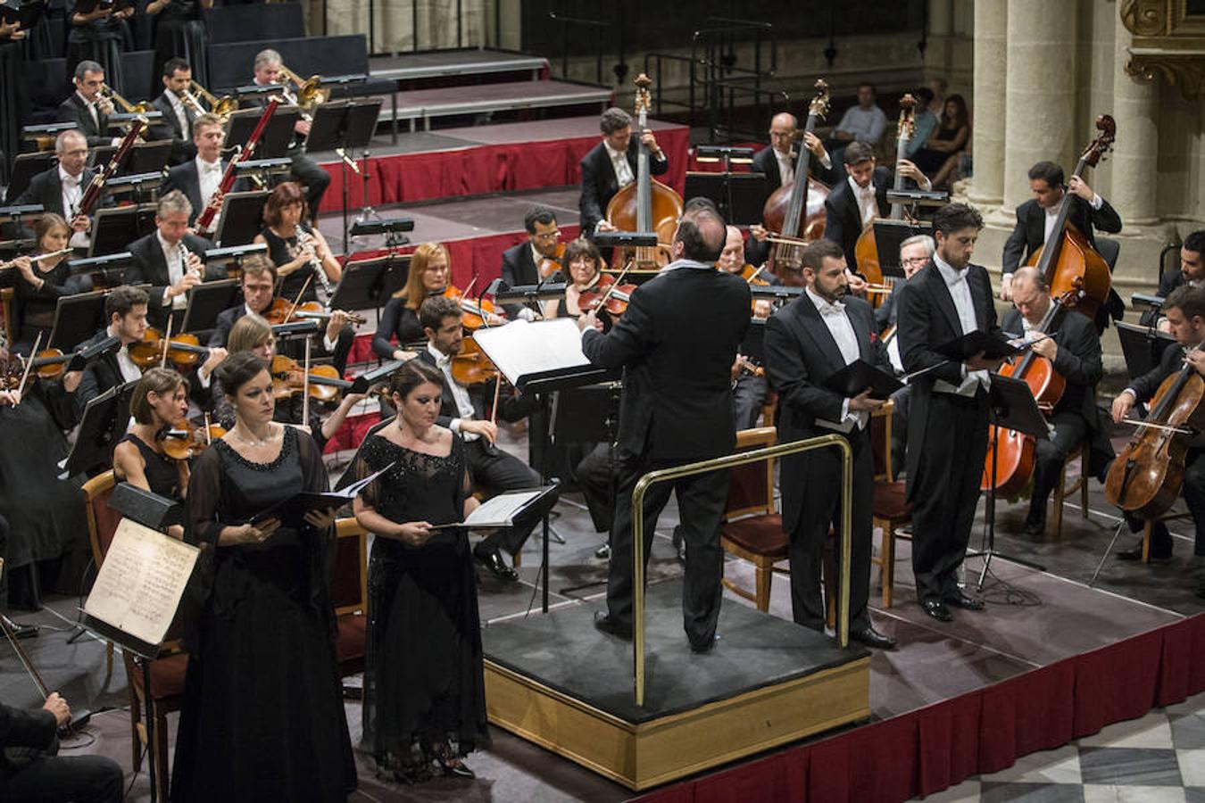 Apoteósico concierto de la orquesta y el coro del Teatro Real