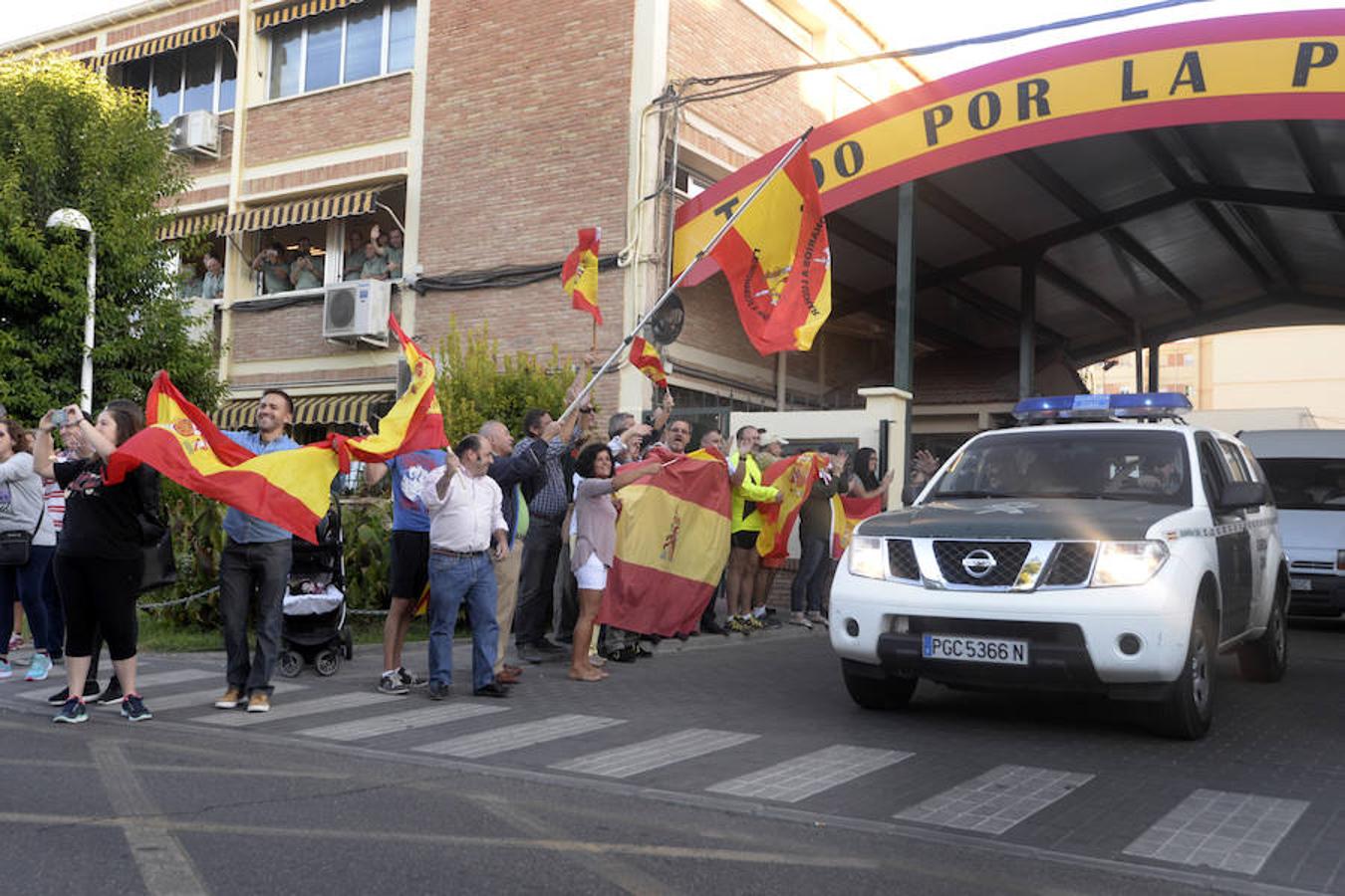 Despedida a una unidad de la Guardia Civil de Toledo que parte hacia Cataluña