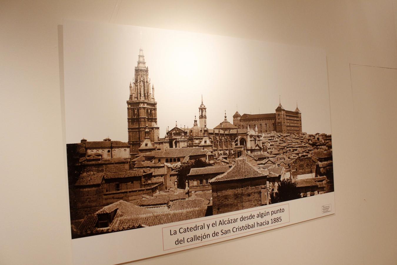 La inauguración de la exposición de Casiano Alguacil, en imágenes