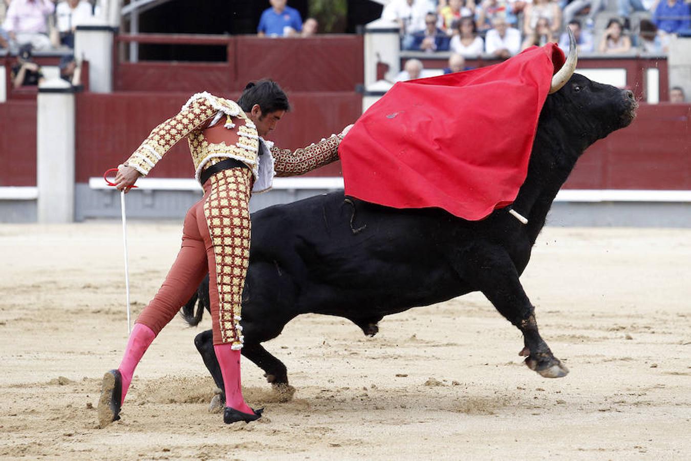 La soberbia tarde de Miguel Ángel Perera en la Feria de Otoño, en imágenes