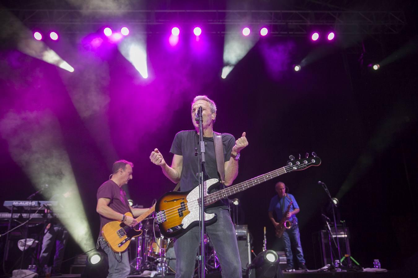 El concierto de Hombres G en Córdoba, en imágenes