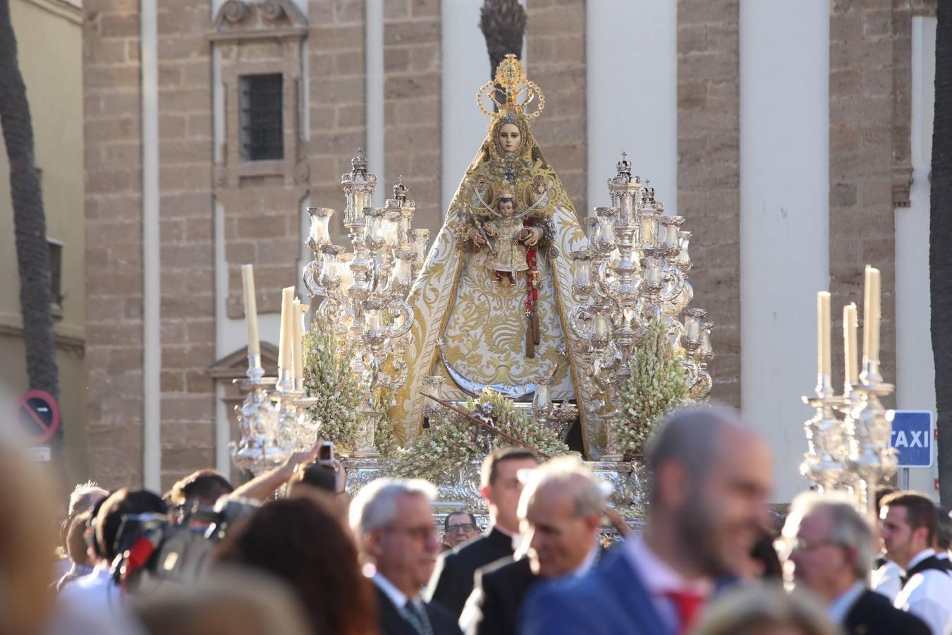 Fotos: Así ha sido la procesión de la Patrona de Cádiz