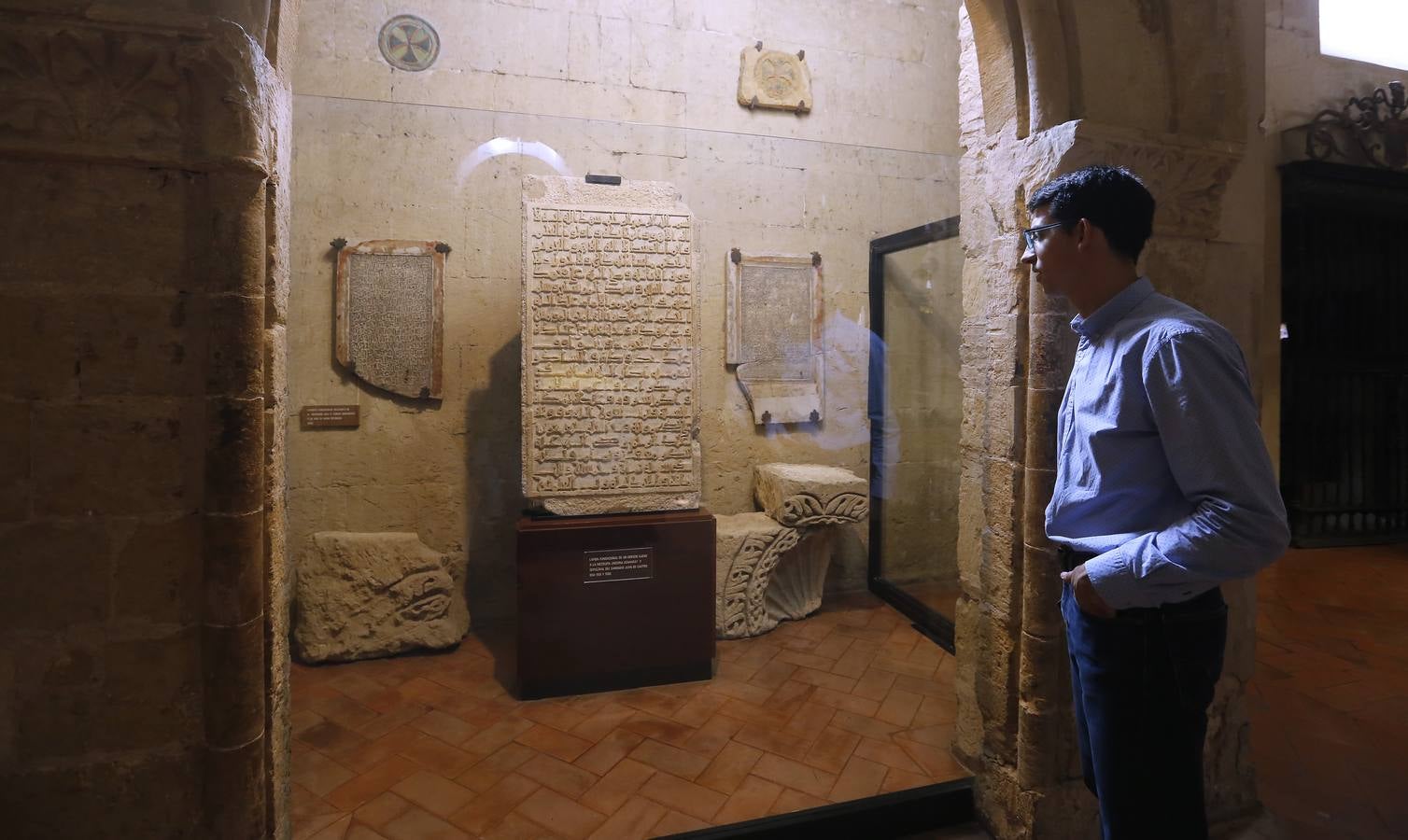 Recorrido en imágenes por el arte funerario de la Mezquita-Catedral