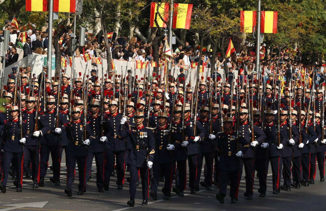 La Guardia Real en el desfile del Día de la Fiesta Nacional (EFE). 