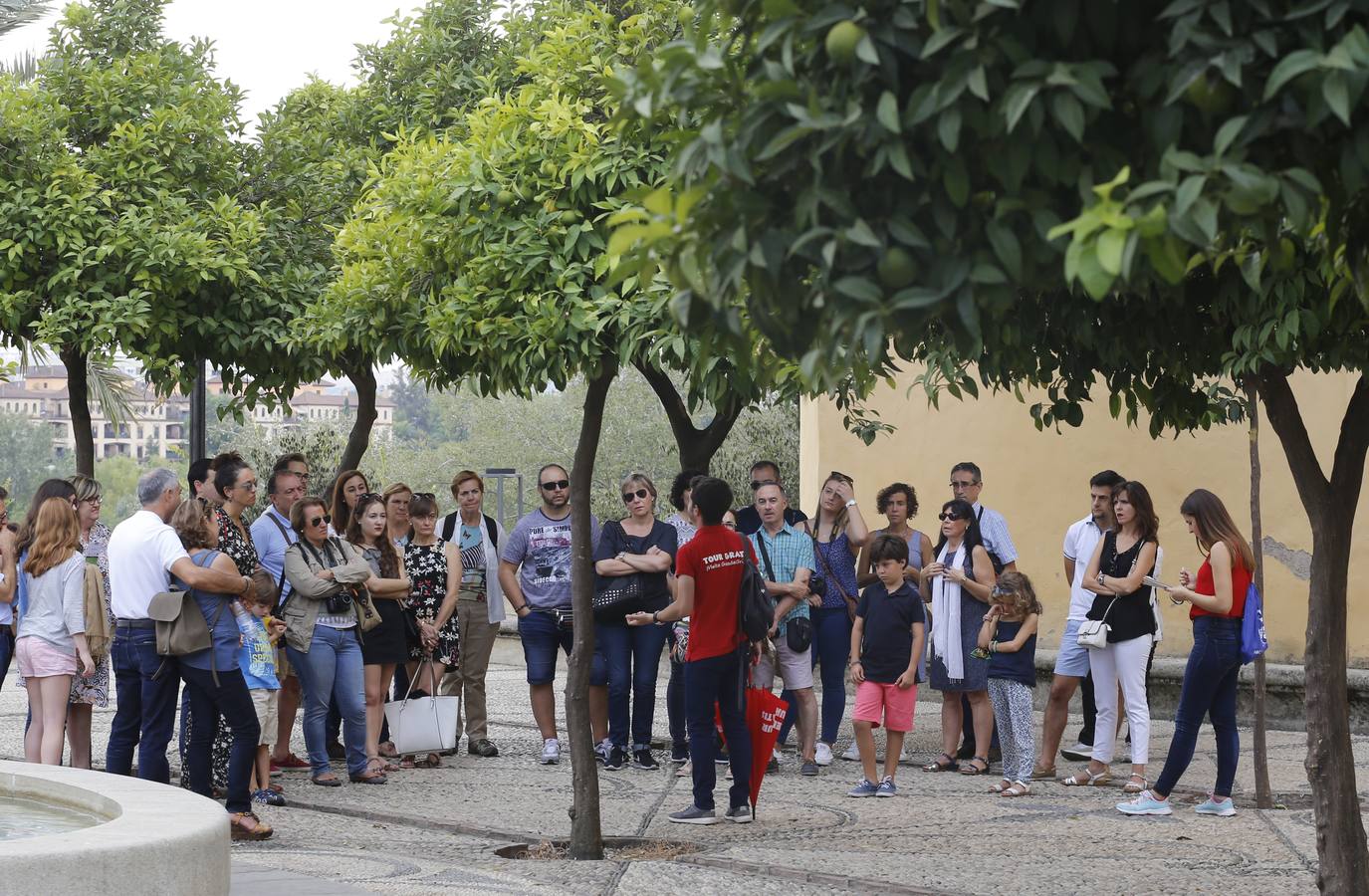 Imágenes de Córdoba llena en el 12 de octubre