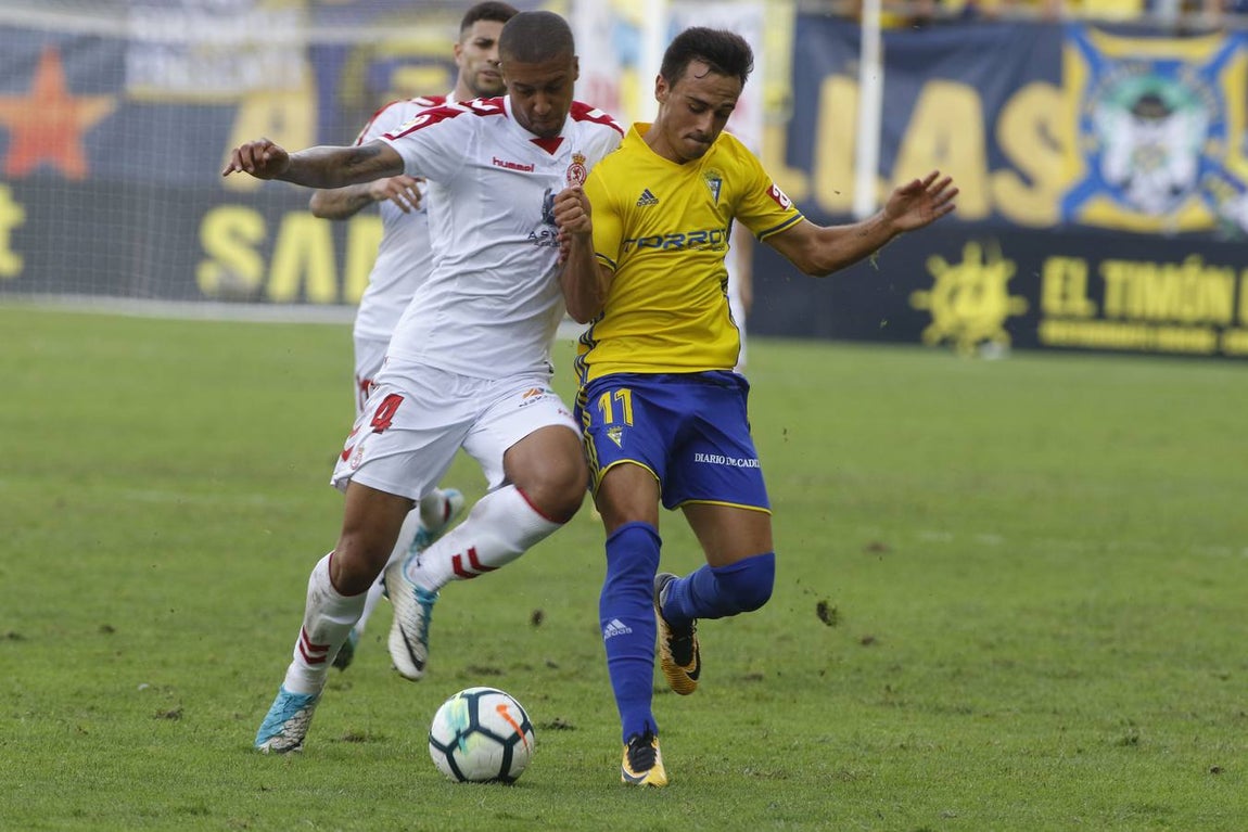 Las mejores imágenes del duelo entre el Cádiz CF y la Cultural Leonesa