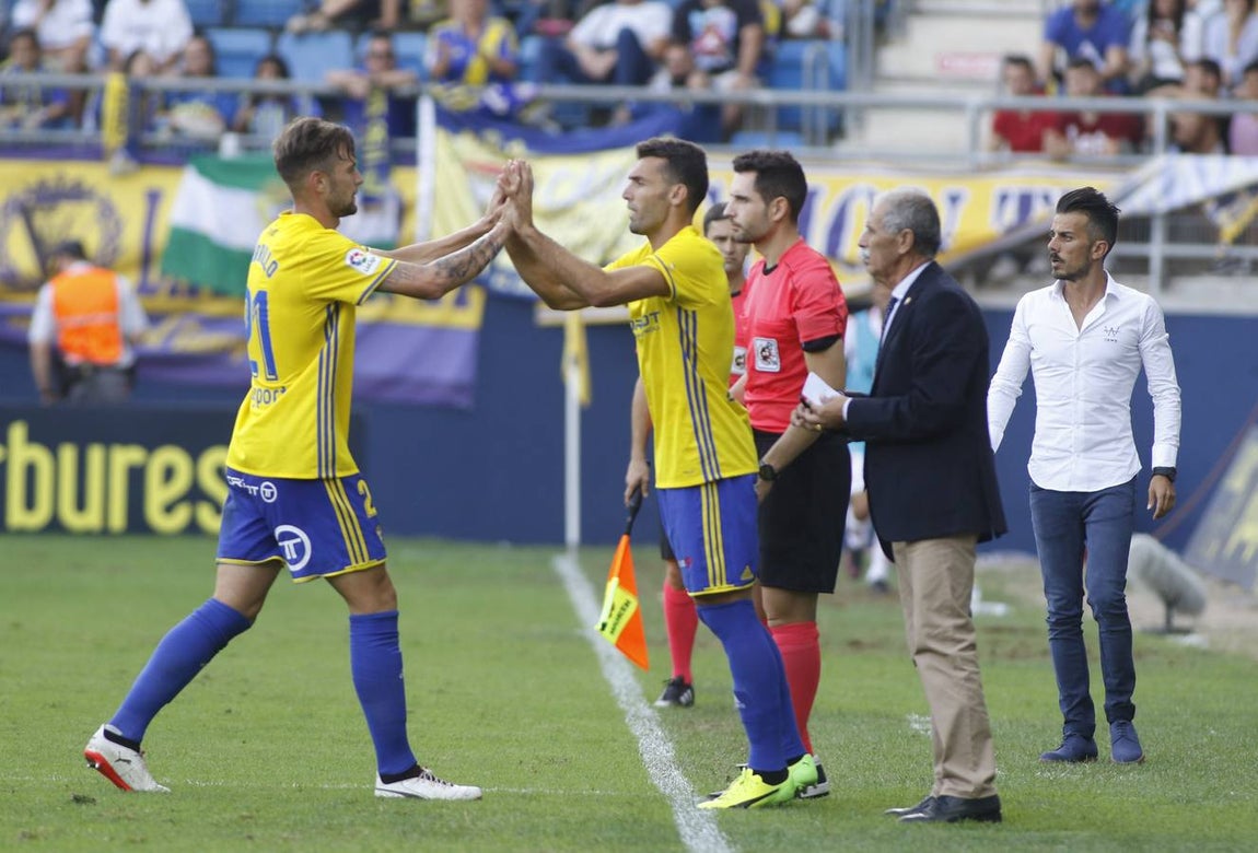 Las mejores imágenes del duelo entre el Cádiz CF y la Cultural Leonesa