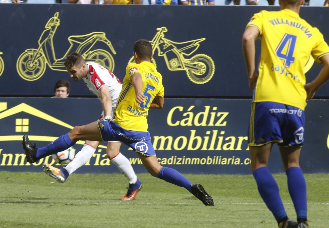 Las mejores imágenes del duelo entre el Cádiz CF y la Cultural Leonesa