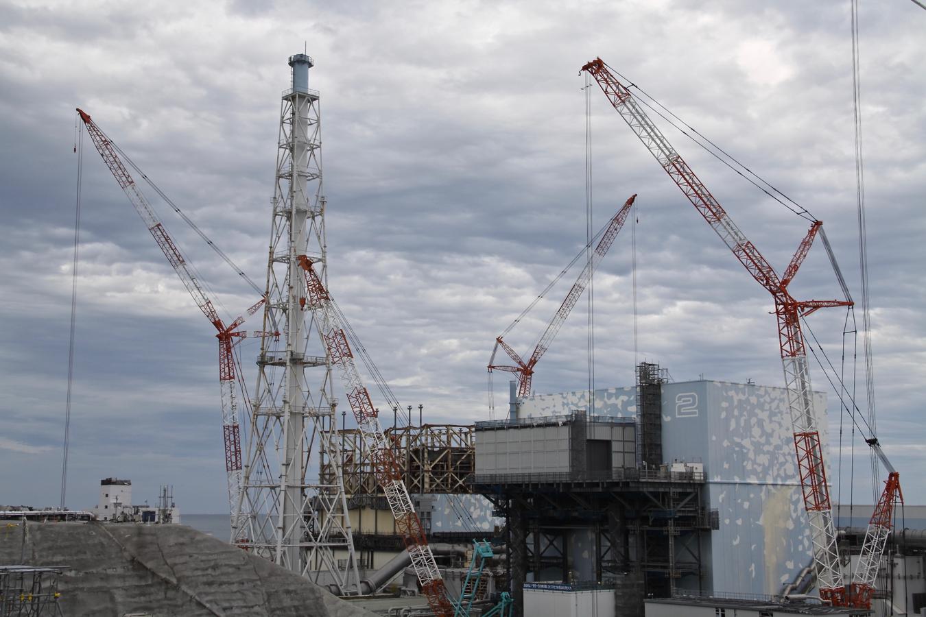 En los reactores 1 y 2 de Fukushima se acumula el material radiactivo de los núcleos que se fundieron en 2011 al averiar el tsunami sus sistemas de refrigeración. 