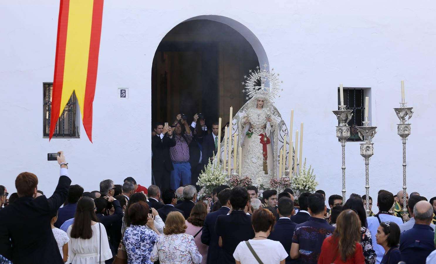 El rosario de la Paz y Esperanza, en imágenes