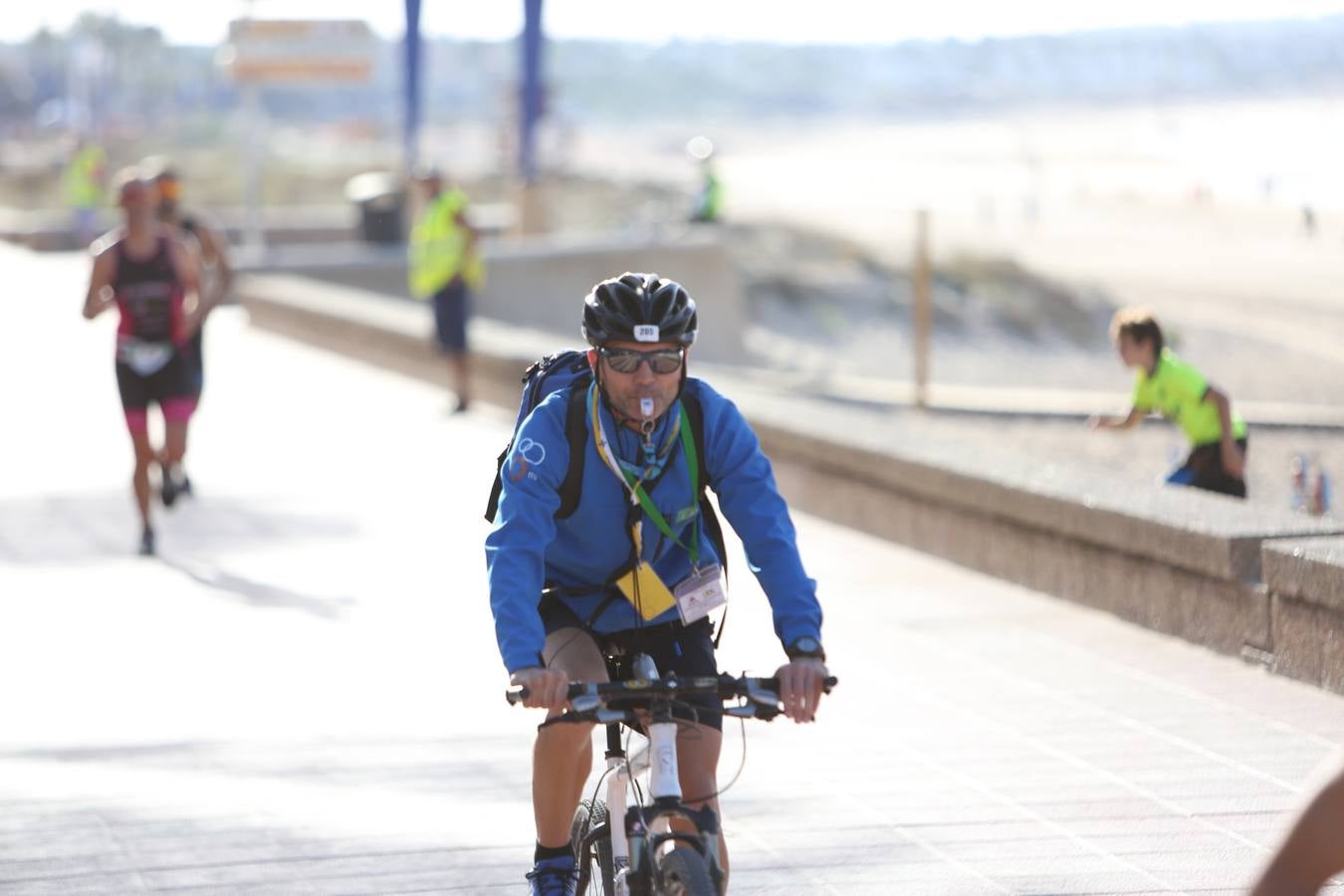 Búscate en el XXX Triatlón Ciudad de Chiclana (II)