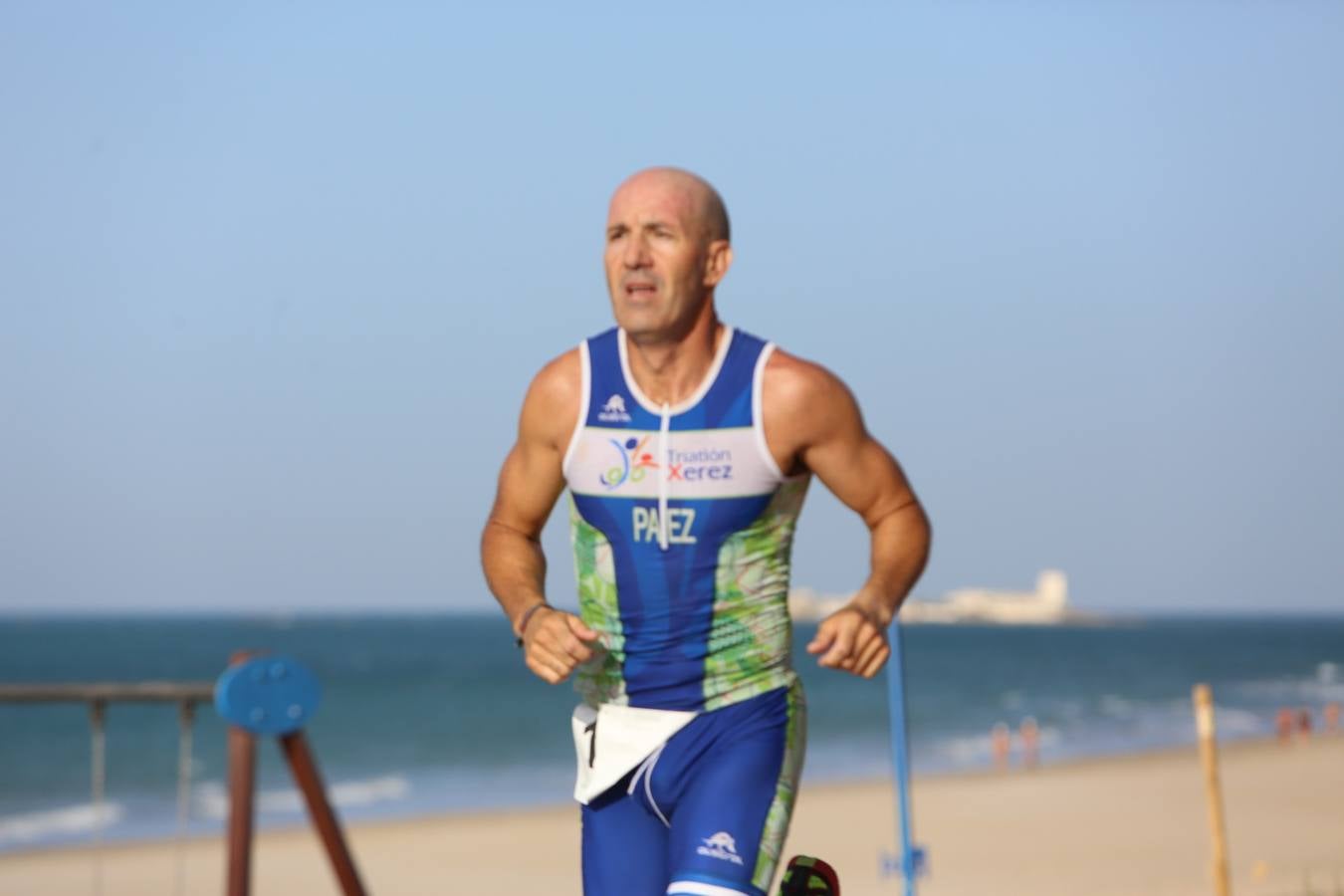 Búscate en el XXX Triatlón Ciudad de Chiclana (II)