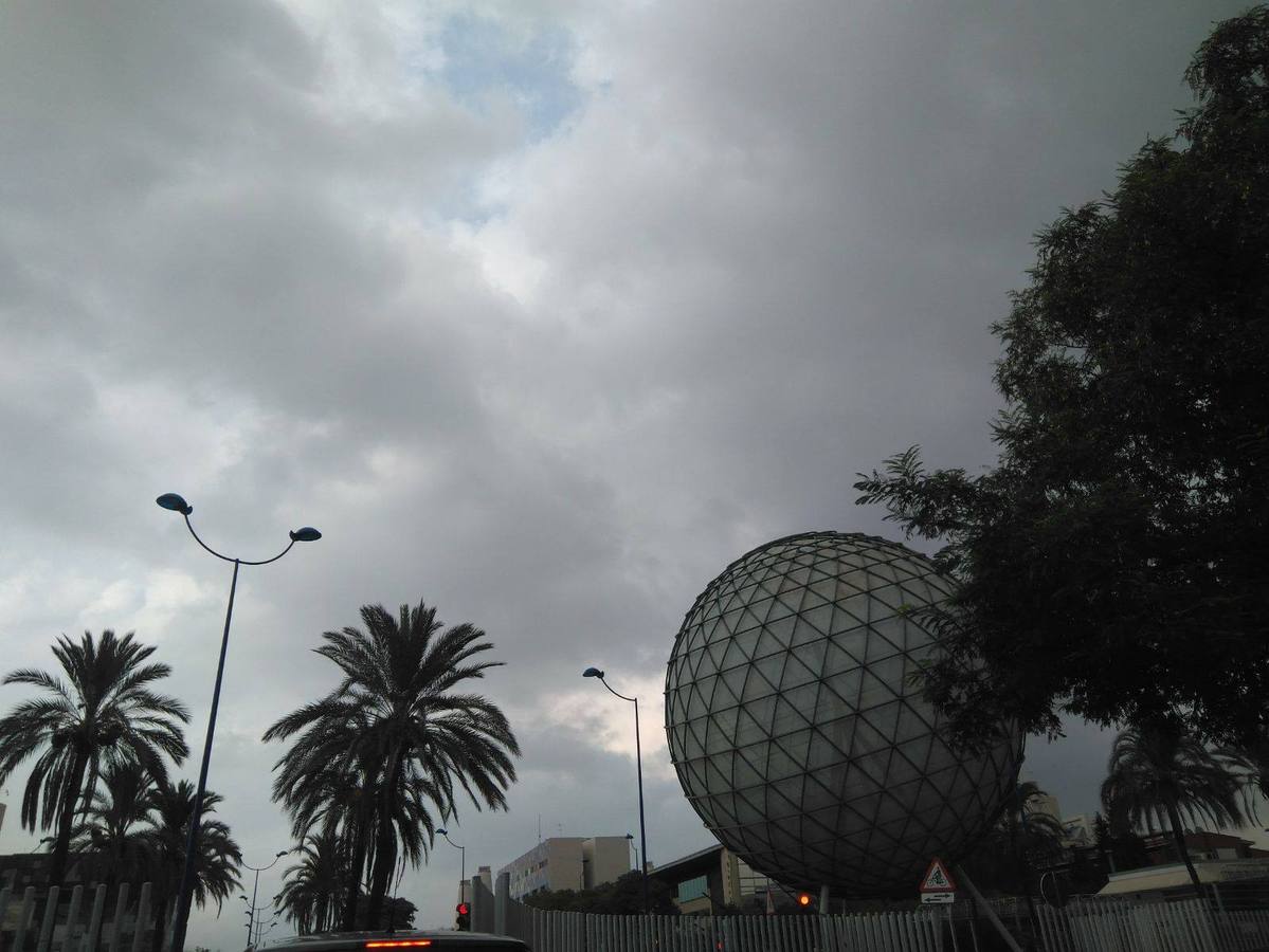 Así han vivido los lectores de ABC la llegada del otoño... (y la lluvia)