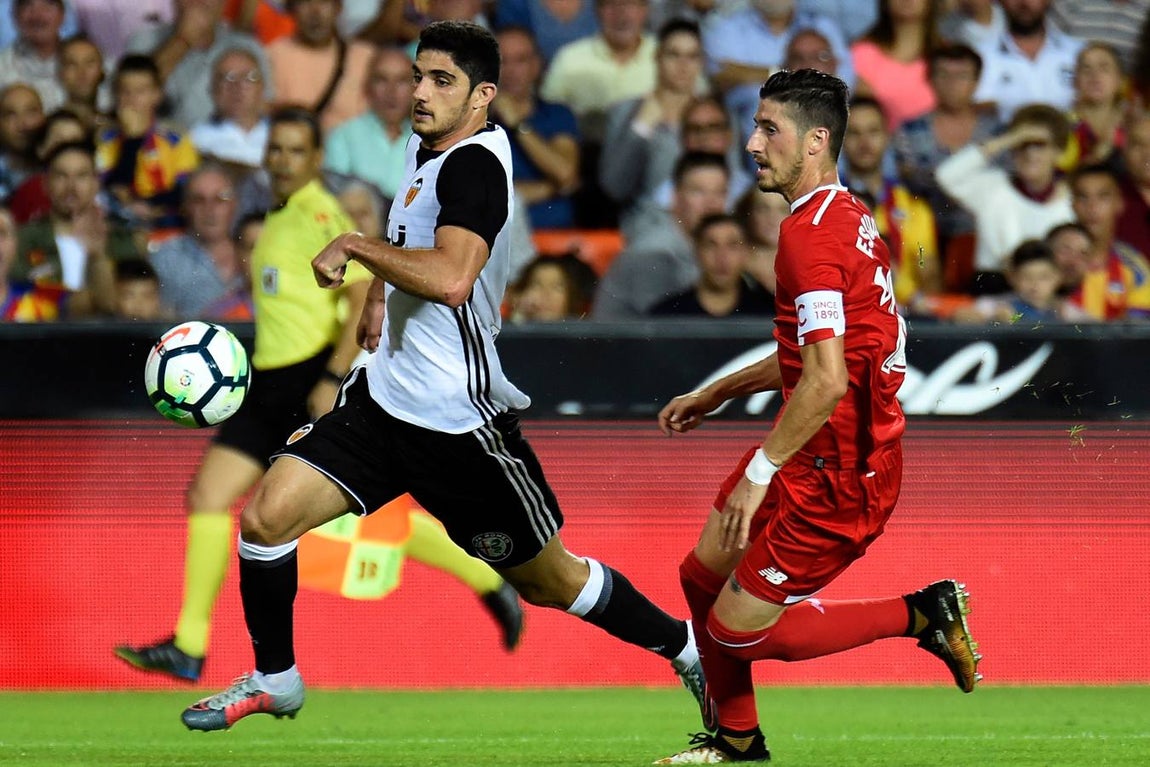 Las imágenes de la derrota del Sevilla FC ante el Valencia