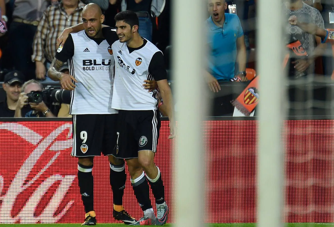 Las imágenes de la derrota del Sevilla FC ante el Valencia
