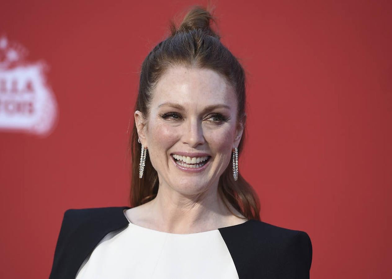 Julianne Moore. La ganadora del Oscar por Still Alice (2015) usó su cuenta de Twitter para contar su experiencia con el cineasta. «James Toback se me acercó en los años 80 en (la avenida) Columbus con el mismo lenguaje: quería que audicionara, que fuera a su apartamento», escribió. «Lo rechacé. Un mes más tarde lo hizo de nuevo con el mismo EXACTO lenguaje. Dije, ¿no recuerdas que hiciste esto antes?»