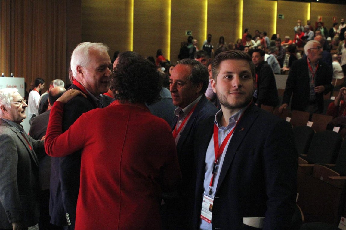 La inauguración del XI Congreso Regional del PSOE, en imágenes