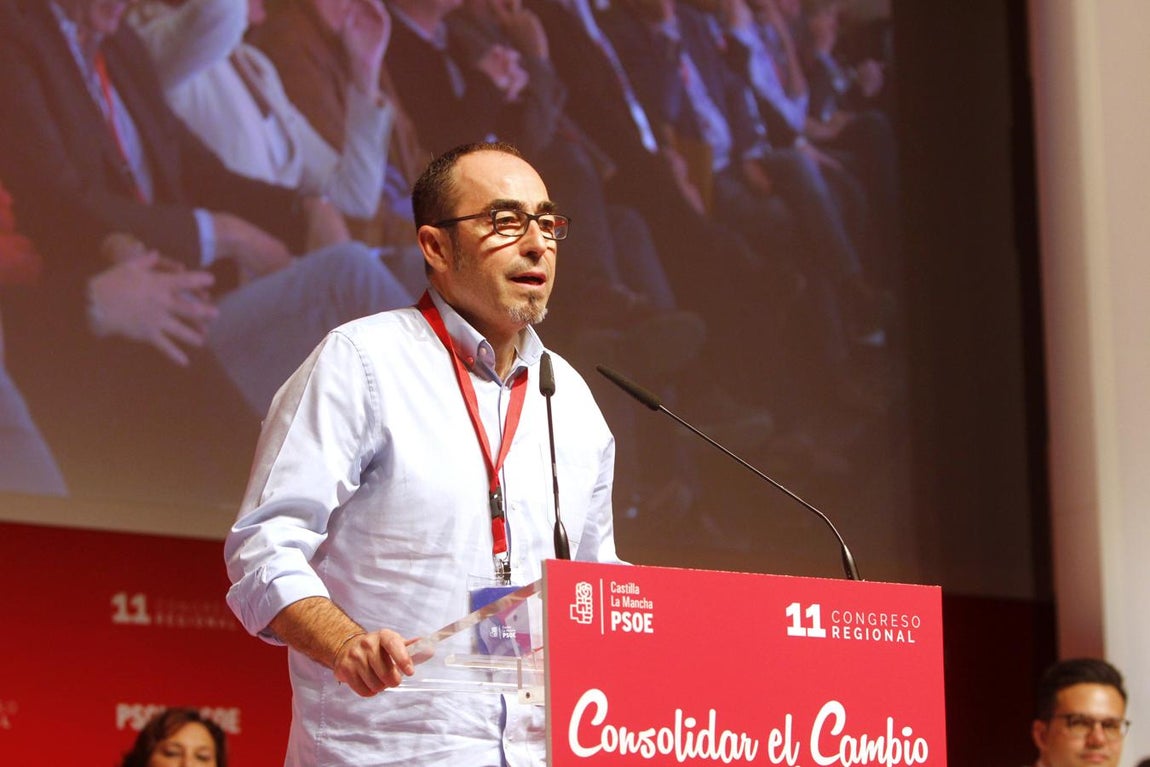 La inauguración del XI Congreso Regional del PSOE, en imágenes
