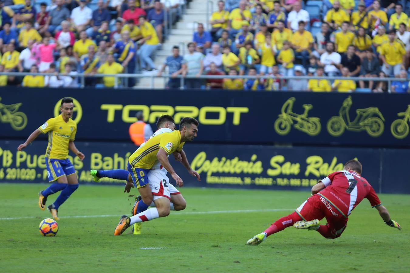 Las mejores imágenes del partido Cádiz-Rayo