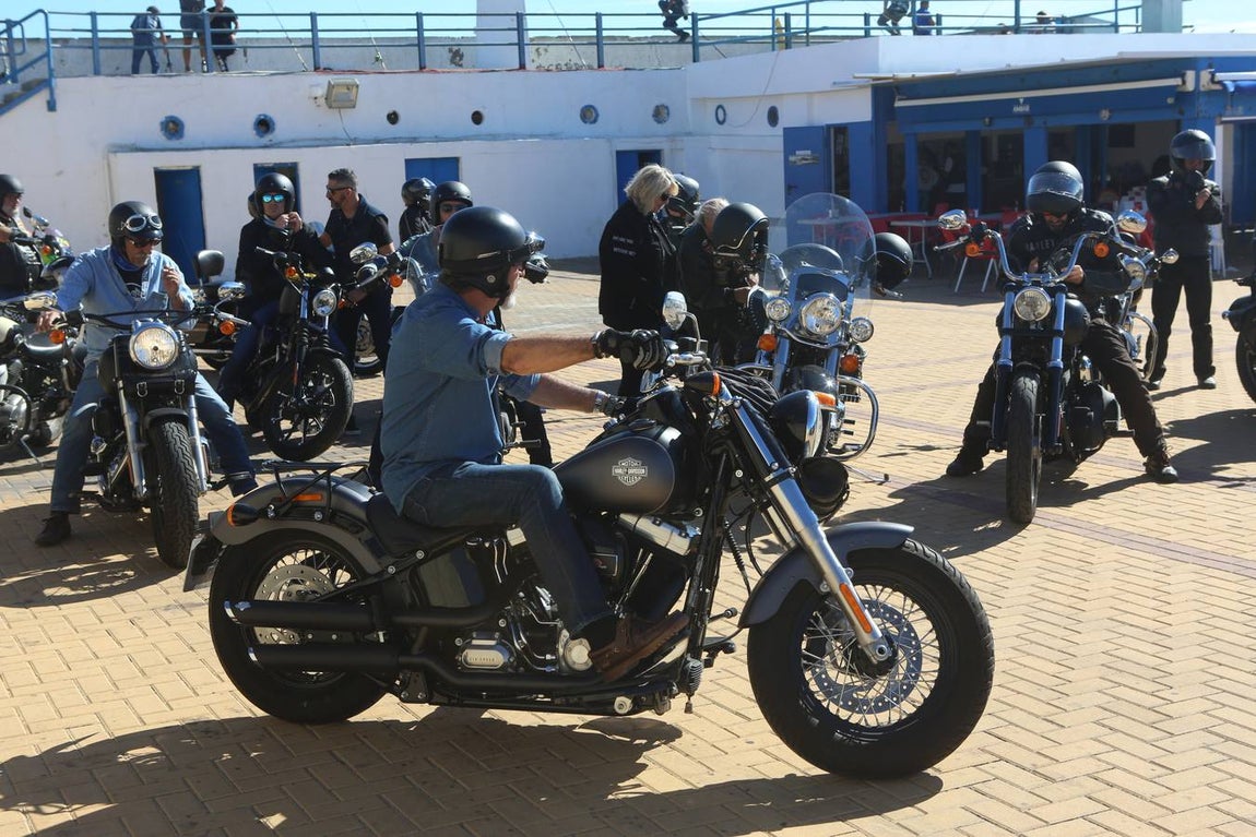Concentración de Harley Davidson en Cádiz