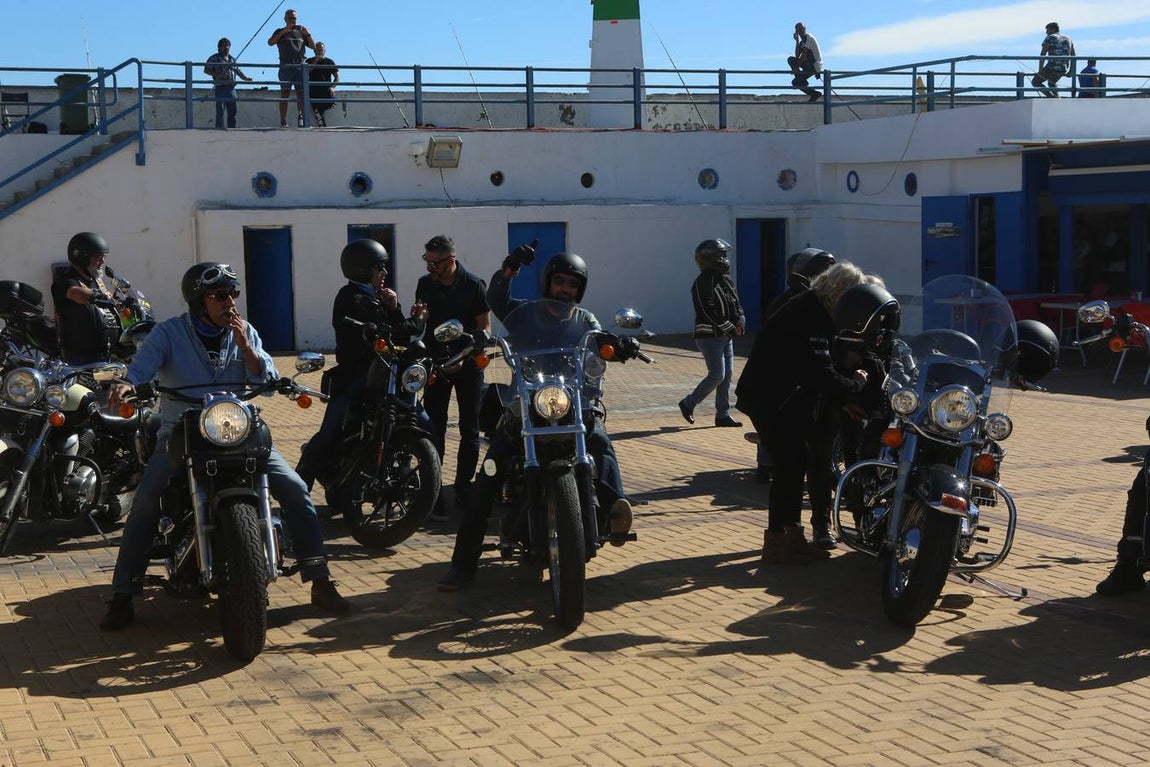 Concentración de Harley Davidson en Cádiz