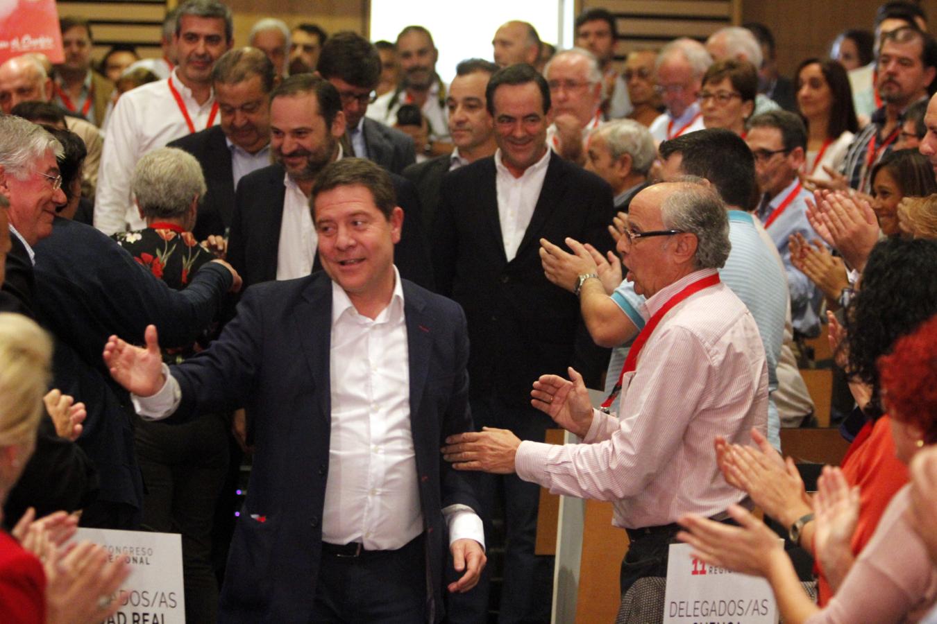 La clausura del Congreso regional del PSOE, en imágenes