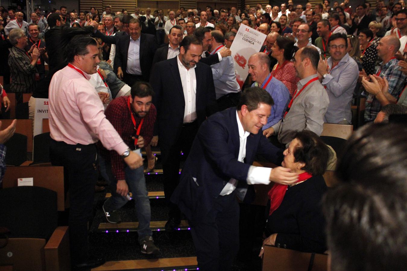 La clausura del Congreso regional del PSOE, en imágenes