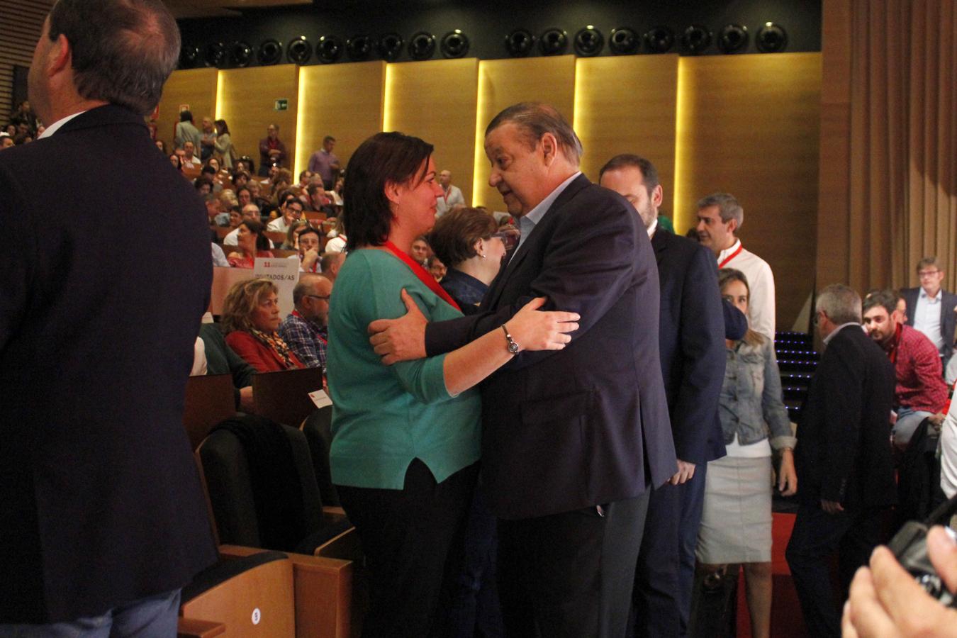 La clausura del Congreso regional del PSOE, en imágenes