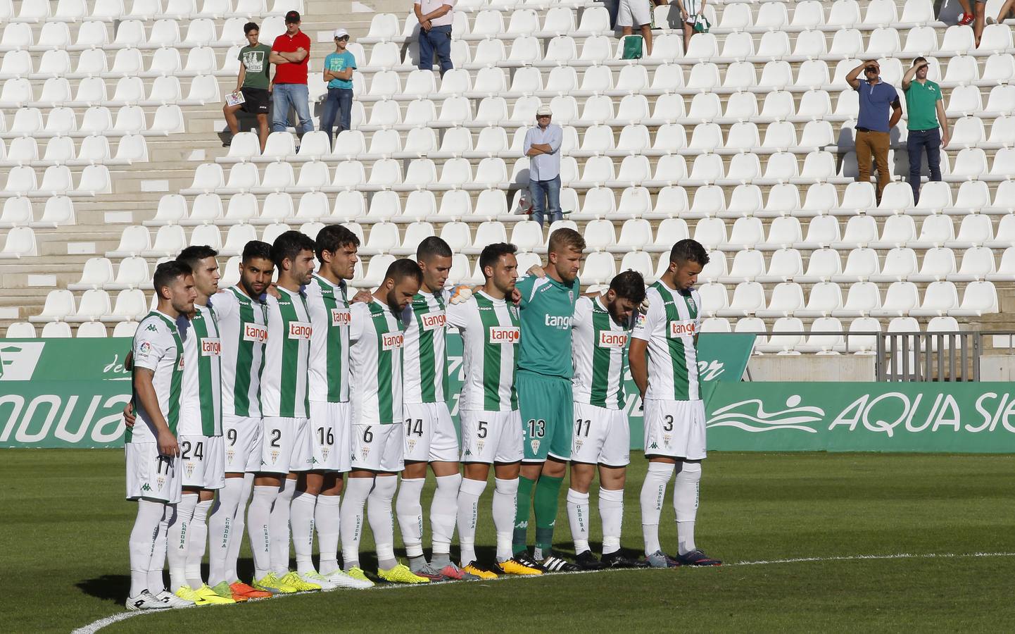 Así vivió la grada el primer partido de Merino en El Arcángel