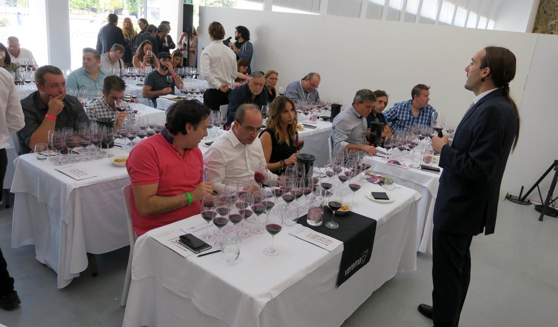 En imágenes: la Primera edición de la Experiencia Verema Alicante. 