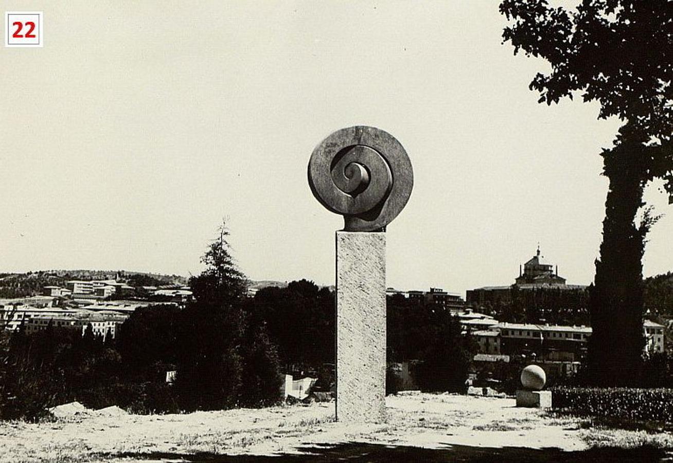 Fotomontaje nº 22. Situación de una escultura en el paseo de Recaredo. FOTO ARCHIVO MUNCIIPAL DE TOLEDO. 