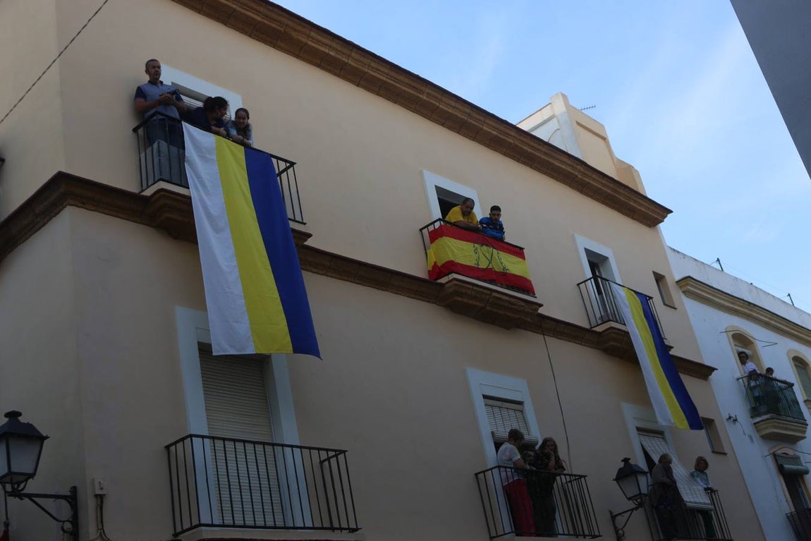 La procesión de la Virgen de La Palma de Cádiz, en imágenes