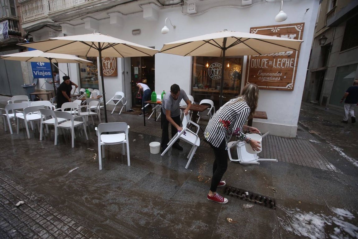 El temporal inunda también la capital