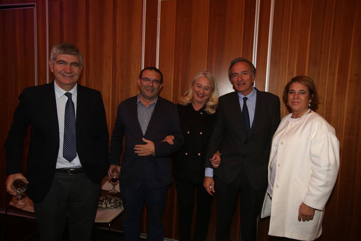 Manuel Bustos, Juan Jesús Moreno, Mercedes Colombo, Ignacio Membrillera y Marta Dodero. 