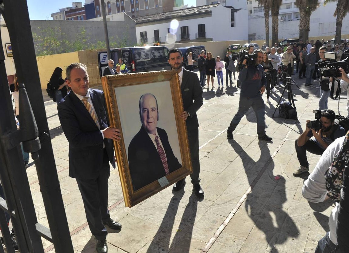 Paz Padilla, Bigote Arrocet y Manolo Sarria despiden a Chiquito de la Calzada