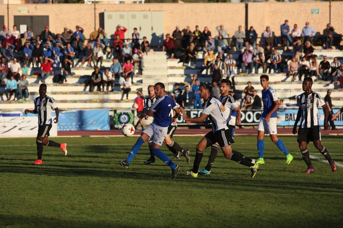 San Fernando-Balona (2-0)